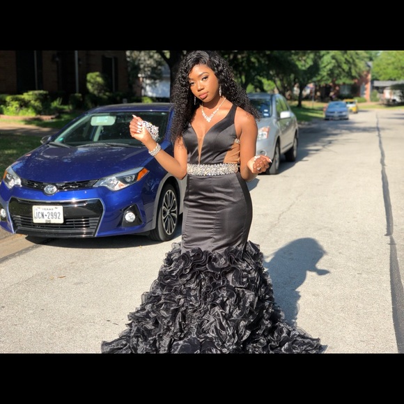 Black Mermaid Prom Dress - Picture 6 of 6